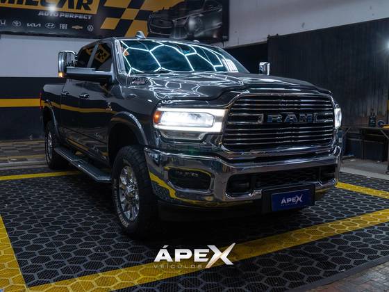 RAM 3500 6.7 I6 TURBO DIESEL LARAMIE CD 4X4 AUTOMÁTICO