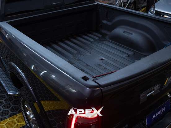 RAM-3500-6.7 I6 TURBO DIESEL LARAMIE CD 4X4 AUTOMÁTICO RAM-3500-2022