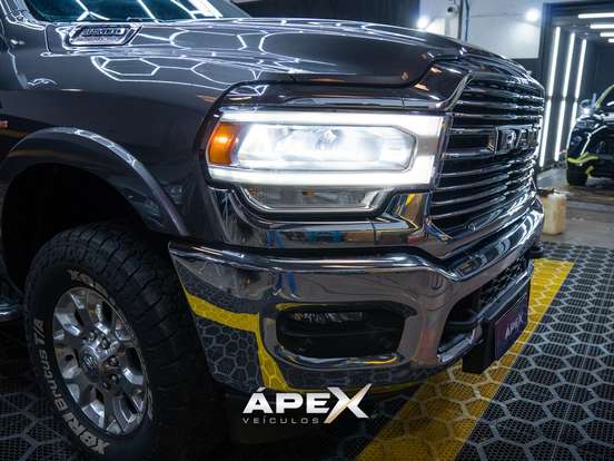 RAM-3500-6.7 I6 TURBO DIESEL LARAMIE CD 4X4 AUTOMÁTICO RAM-3500-2022