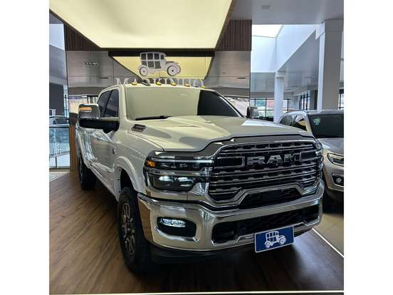 RAM-3500-6.7 I6 TURBO DIESEL LIMITED LONGHORN CD 4X4 AUTOMÁTICO RAM-3500-2026