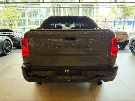RAM-RAMPAGE-2.0 HURRICANE 4 TURBO GASOLINA R/T 4X4 AUTOMÁTICO RAM-RAMPAGE-2023