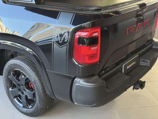 RAM-RAMPAGE-2.2 TURBO DIESEL LARAMIE 4X4 AUTOMÁTICO RAM-RAMPAGE-2025
