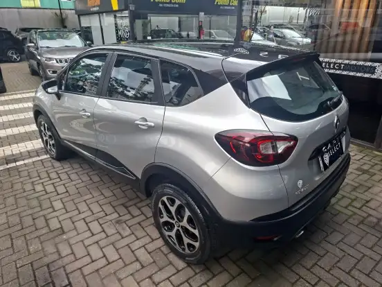 RENAULT-CAPTUR-2018