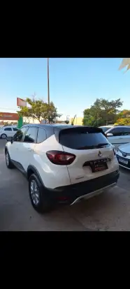RENAULT-CAPTUR-2018