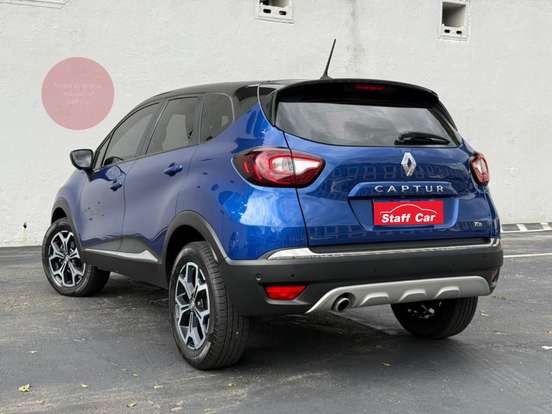 RENAULT-CAPTUR-2021