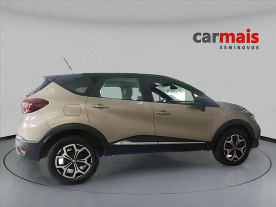 RENAULT-CAPTUR-2021