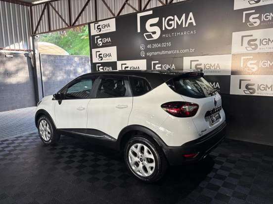 RENAULT-CAPTUR-2018