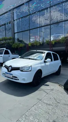 RENAULT CLIO 1.0 EXPRESSION 16V FLEX 4P MANUAL