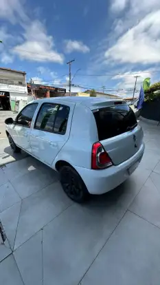 RENAULT-CLIO-2015