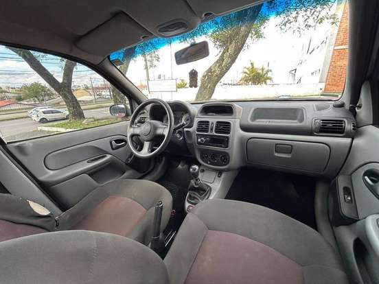 RENAULT-CLIO-2006