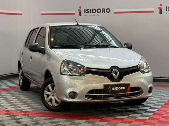 RENAULT-CLIO-2013