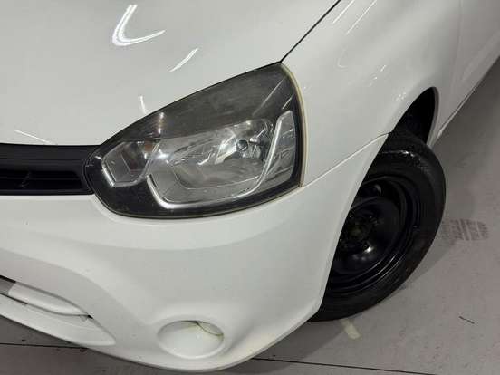 RENAULT-CLIO-1.0 EXPRESSION 16V FLEX 4P MANUAL RENAULT-CLIO-2015