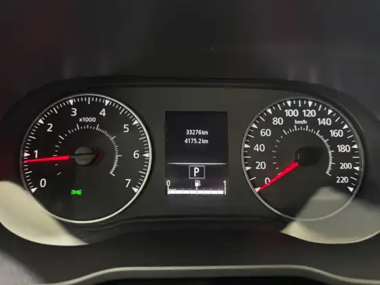RENAULT-DUSTER-2022