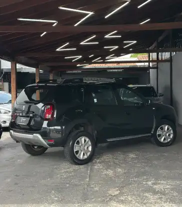 RENAULT-DUSTER-2016