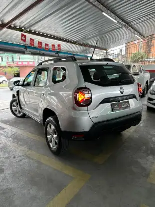 RENAULT-DUSTER-2024