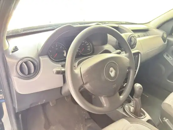RENAULT-DUSTER-1.6 4X2 16V FLEX 4P MANUAL RENAULT-DUSTER-2014