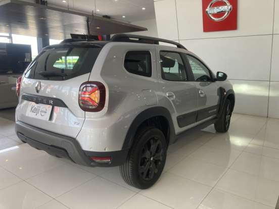 RENAULT-DUSTER-2025