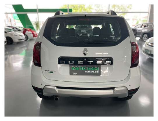 RENAULT-DUSTER-2018