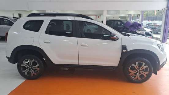 RENAULT-DUSTER-2025