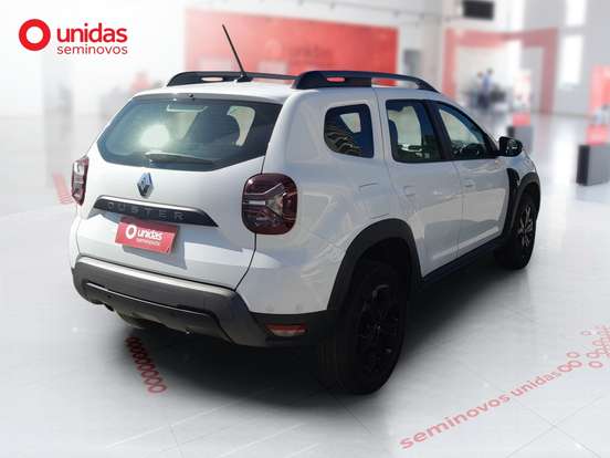 RENAULT-DUSTER-2024