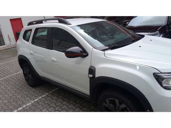 RENAULT-DUSTER-2024