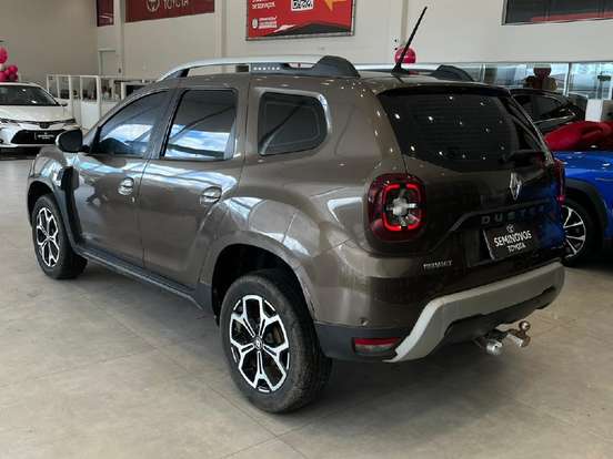 RENAULT-DUSTER-2020