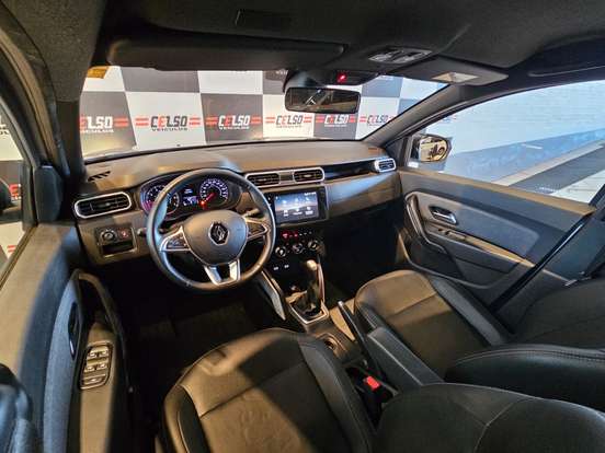 RENAULT-DUSTER-2022