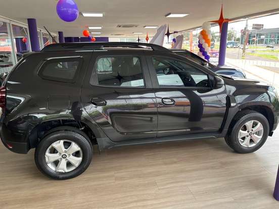 RENAULT-DUSTER-2025