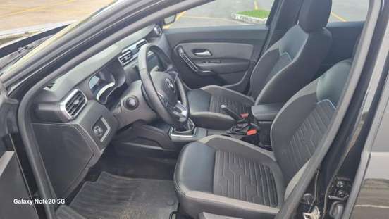 RENAULT-DUSTER-2024