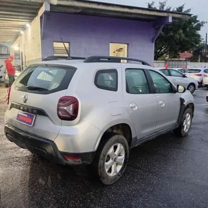 RENAULT-DUSTER-2025