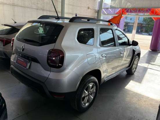 RENAULT-DUSTER-2025