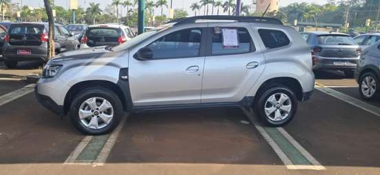 RENAULT-DUSTER-2025