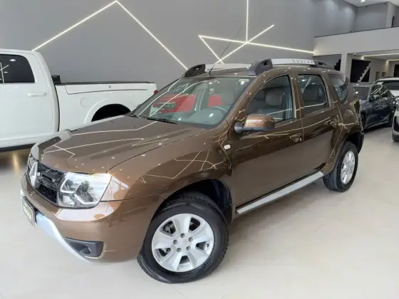 RENAULT DUSTER 2.0 DYNAMIQUE 4X2 16V FLEX 4P AUTOMÁTICO