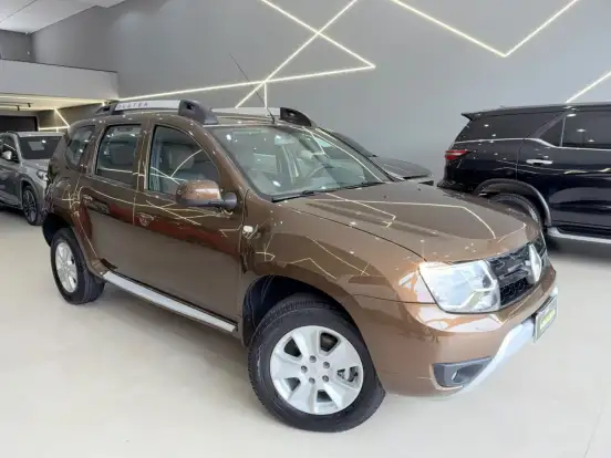 RENAULT-DUSTER-2016