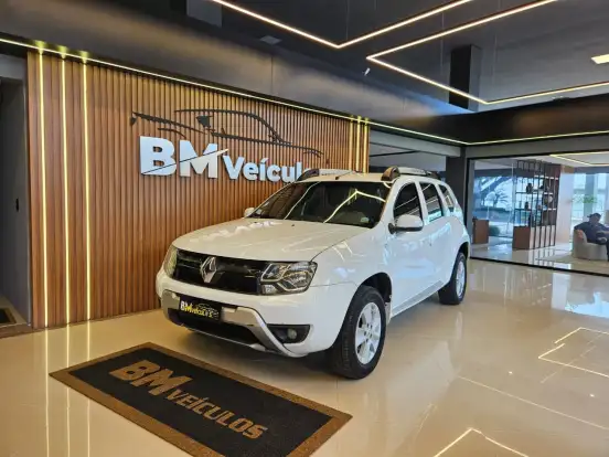 RENAULT-DUSTER-2015