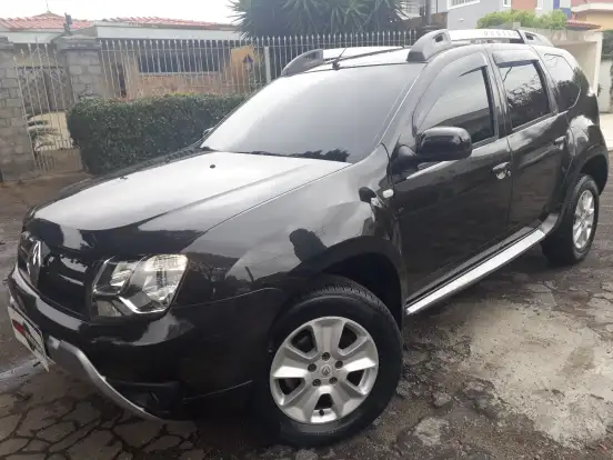 RENAULT-DUSTER-2015