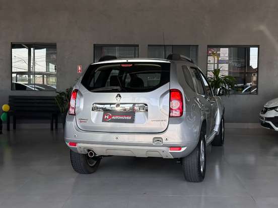 RENAULT-DUSTER-2.0 DYNAMIQUE 4X2 16V FLEX 4P AUTOMÁTICO RENAULT-DUSTER-2014