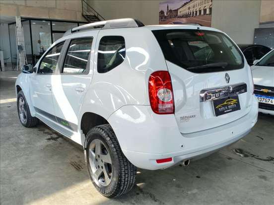 RENAULT-DUSTER-2.0 DYNAMIQUE 4X2 16V FLEX 4P AUTOMÁTICO RENAULT-DUSTER-2013