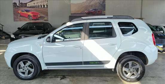 RENAULT-DUSTER-2013
