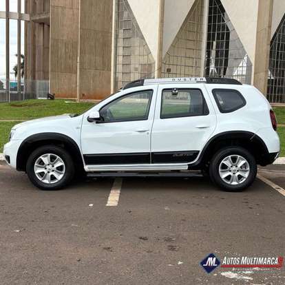 RENAULT-DUSTER-2015