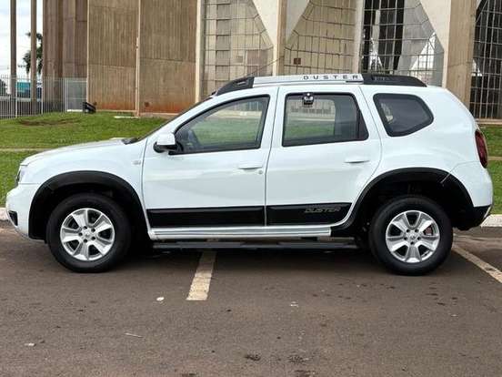 RENAULT-DUSTER-2.0 DYNAMIQUE 4X2 16V FLEX 4P AUTOMÁTICO RENAULT-DUSTER-2015