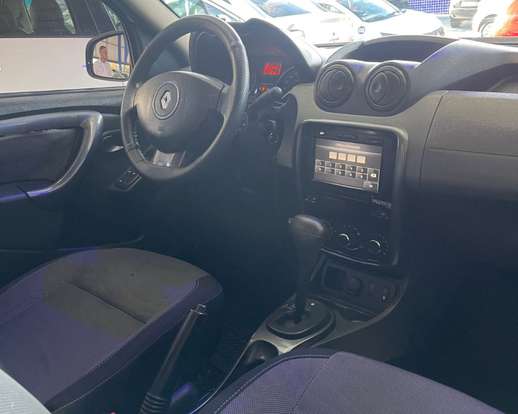 RENAULT-DUSTER-2013