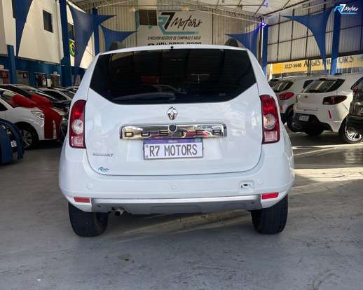 RENAULT-DUSTER-2013