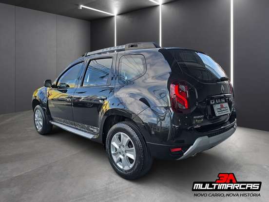 RENAULT-DUSTER-2015