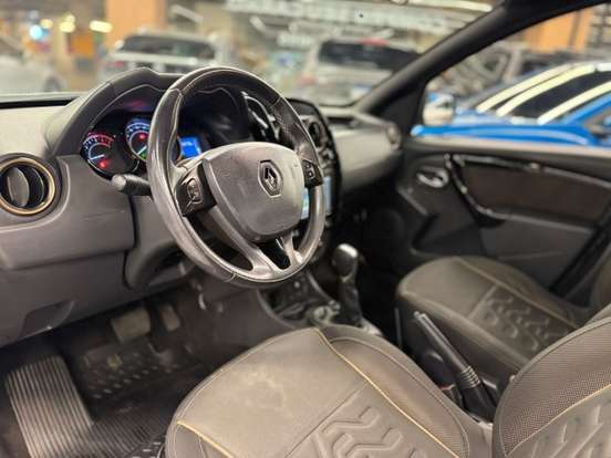 RENAULT-DUSTER-2016