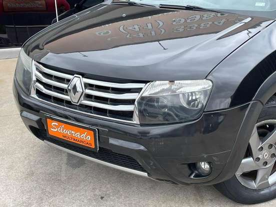 RENAULT-DUSTER-2013