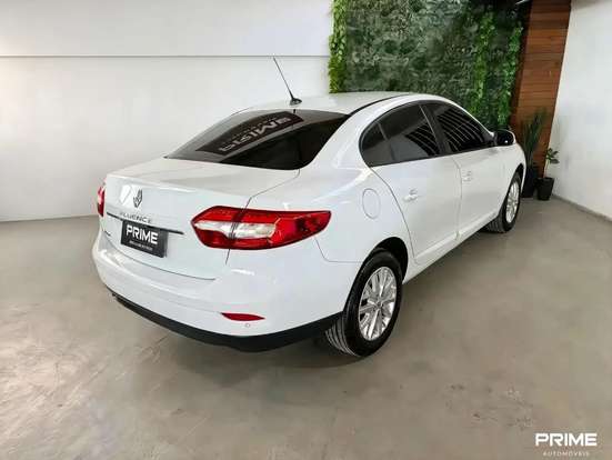 RENAULT-FLUENCE-2017