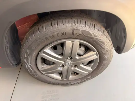 RENAULT-KWID-2025