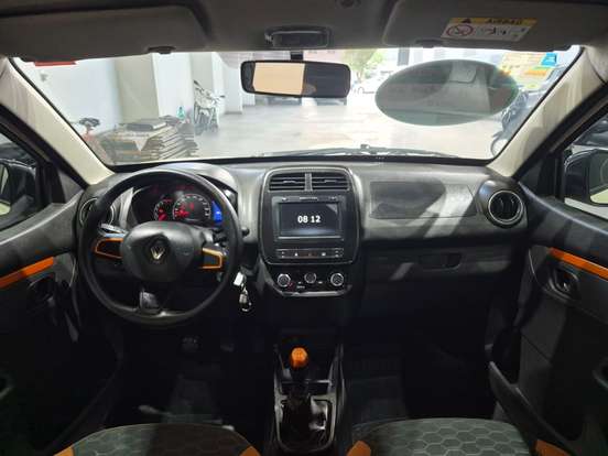RENAULT-KWID-2021