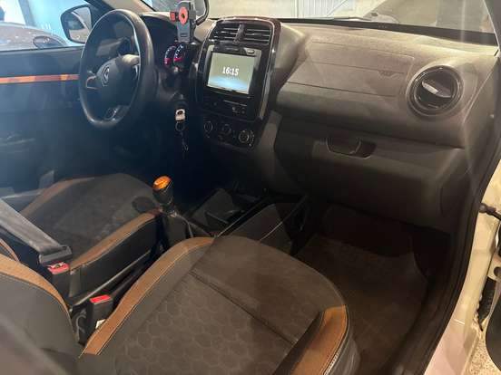 RENAULT-KWID-2021